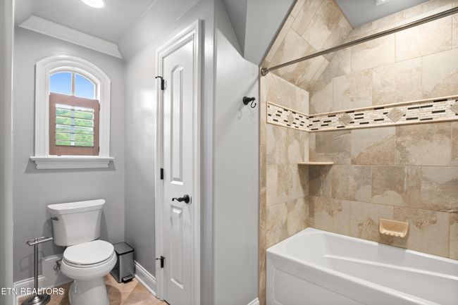 759 Indian Mountain Rd, House other with 4 bedrooms, 4 bathrooms and null parking in Jellico TN | Image 35