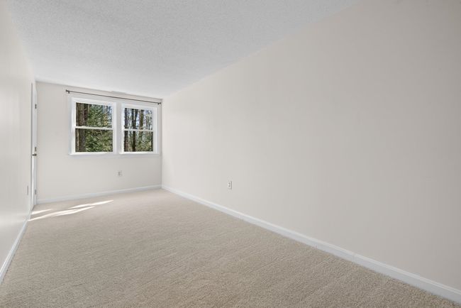 6 Sheldon Rd, House other with 3 bedrooms, 2 bathrooms and null parking in Derry NH | Image 31