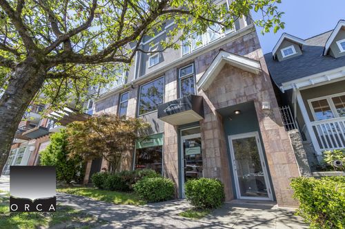 102-3349 Dunbar St, Vancouver, BC, V6S2B9 | Card Image