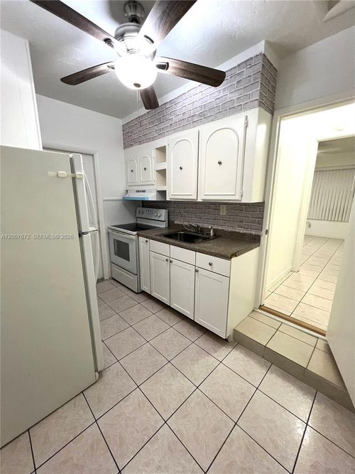 0-1730 Washington St, Hollywood, FL, 33020-6123 | Card Image