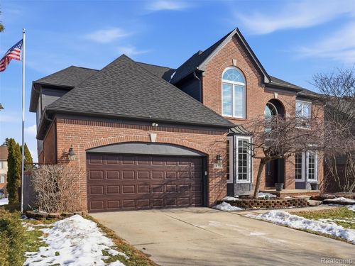 436 Wedington Ct, Rochester, MI, 48307-6036 | Card Image