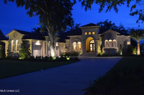 765 Destiny Plantation Blvd, Biloxi, MS, 39532-4603 | Card Image