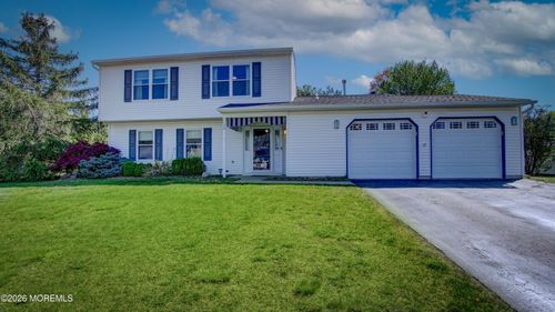 128 Starlight Rd, Howell, NJ, 07731-2253 | Card Image