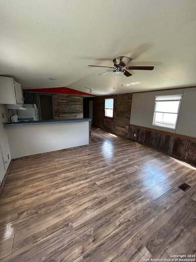 80 San Antonio St, Home with 0 bedrooms, 0 bathrooms and null parking in Campbellton TX | Image 10