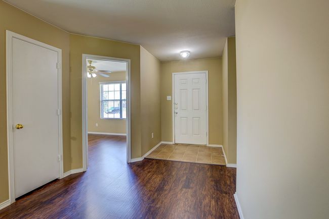 7000 Sylvan Meadows Dr, House other with 3 bedrooms, 2 bathrooms and null parking in Fort Worth TX | Image 4
