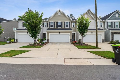 1123 Wishing Well Ln, Durham, NC, 27703-6822 | Card Image