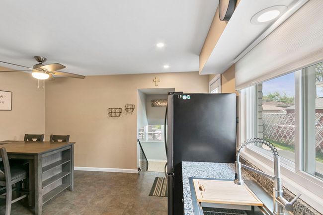 11017 S Kilbourn Ave, House other with 3 bedrooms, 2 bathrooms and 2 parking in Oak Lawn IL | Image 7