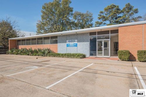 807 Hudson Ln, Monroe, LA, 71201-5520 | Card Image