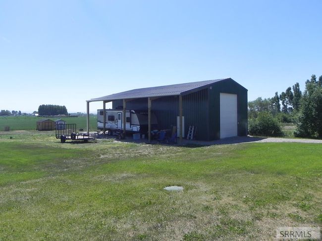 636 N 2743 E, House other with 3 bedrooms, 2 bathrooms and 2 parking in Roberts ID | Image 24