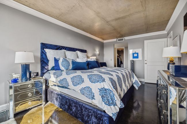 APT-305 - 3901 W End Ave, Condo with 2 bedrooms, 3 bathrooms and 1 parking in Nashville TN | Image 14