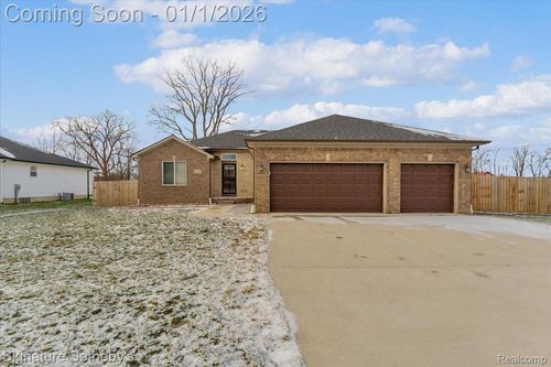 36343 Egan St, Clinton Township, MI, 48035-4438 | Card Image