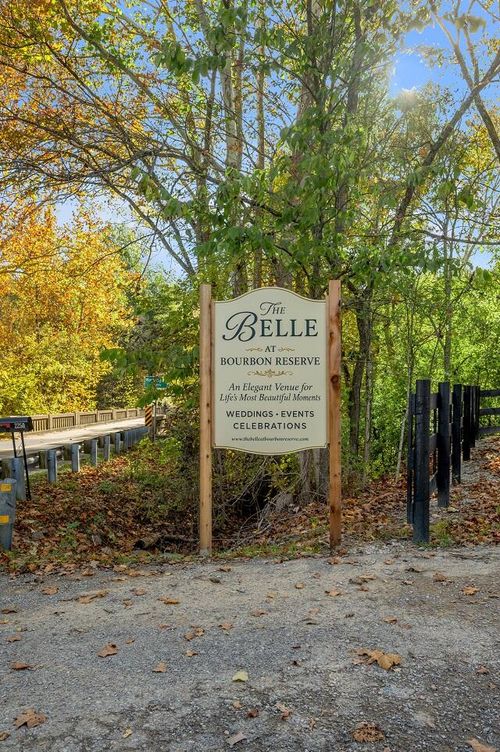 2250 Willisburg Rd, Lawrenceburg, KY, 40342-9317 | Card Image