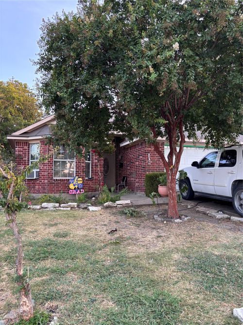 806 Greenville Rd, Mckinney, TX, 75069-5818 | Card Image