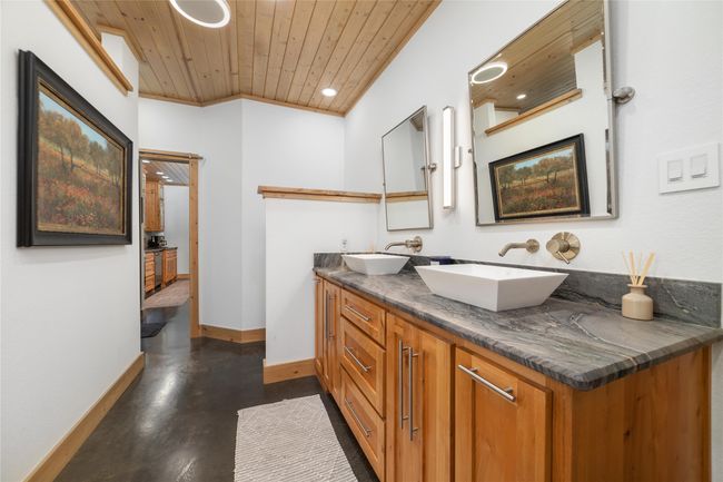 290 County Road 176, House other with 2 bedrooms, 2 bathrooms and null parking in Bangs TX | Image 32
