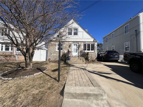 19 Joy St, Providence, RI, 02908-2206 | Card Image