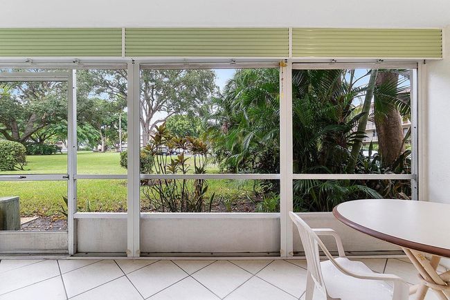 APT-106 - 31 Abbey Ln, Condo with 2 bedrooms, 2 bathrooms and null parking in Delray Beach FL | Image 8