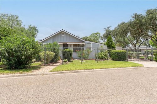 801 Erma Ave, Mission, TX, 78572-6819 | Card Image