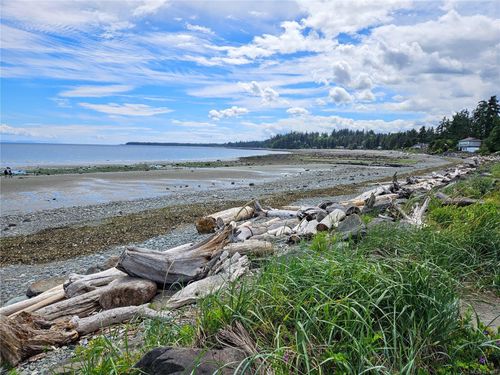 93 Lynnwood Rd, Campbell River, BC, V9H1G9 | Card Image