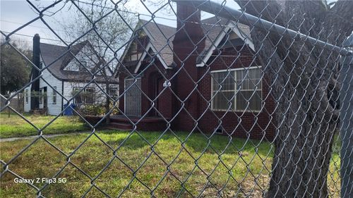 4109 Up River Rd, Corpus Christi, TX, 78408-3024 | Card Image