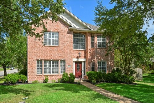 5601 Hampton Ct, Bryan, TX, 77802-5917 | Card Image