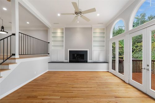 2931 Sackett St, Houston, TX, 77098-1127 | Card Image