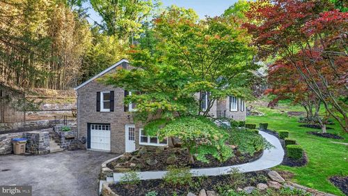 135 Bryn Mawr Ave, NEWTOWN SQUARE, PA, 19073-4224 | Card Image