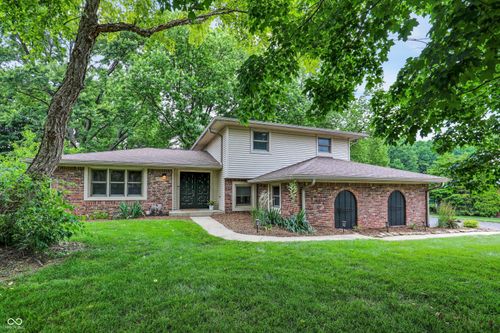 4570 Moccosin Pl, Greenwood, IN, 46142-7306 | Card Image