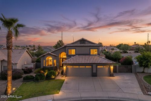 181 S Tiago Dr, Gilbert, AZ, 85233-5739 | Card Image