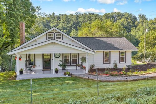 363 Worth Mcneil Rd, Fleetwood, NC, 28626-9232 | Card Image
