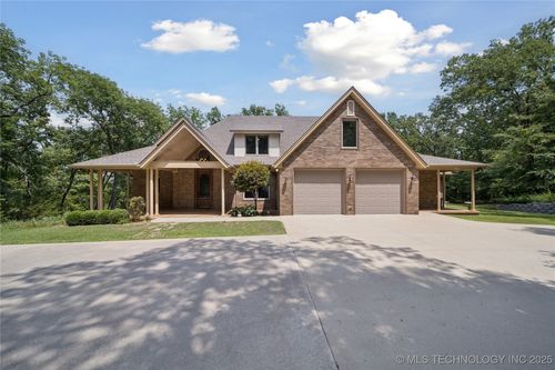 18470 W Sugar Mountain Cir, Park Hill, OK, 74451-2243 | Card Image