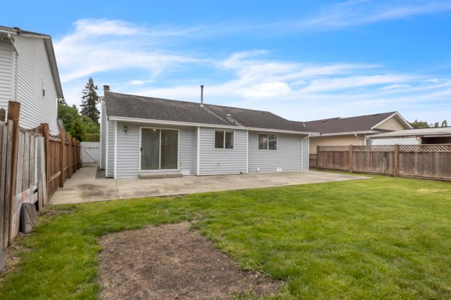 23745 119 B Avenue, House other with 3 bedrooms, 1 bathrooms and 6 parking in Maple Ridge BC | Image 32