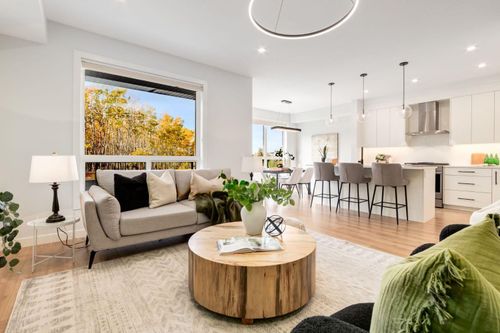 35-7825 Spring Willow Dr Sw, Calgary, AB, T3H6C9 | Card Image