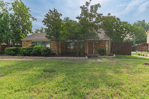 2100 Daybreak Trl, Plano, TX, 75093-3803 | Card Image