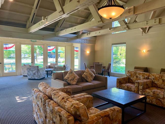UNIT-4 - 2200 Woodside Ln, Condo with 2 bedrooms, 1 bathrooms and null parking in Sacramento CA | Image 23