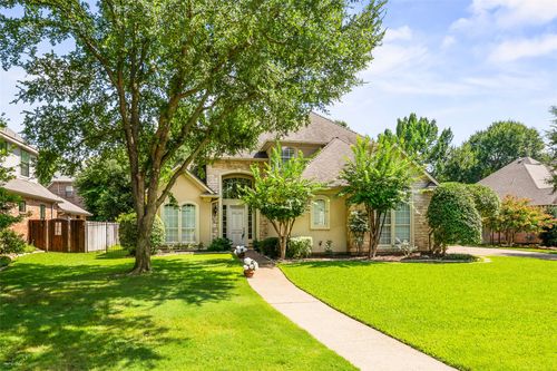 307 Skyline Dr, Trophy Club, TX, 76262-5624 | Card Image