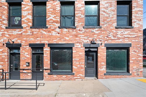 200 E 8th Ave, Homestead, PA, 15120-1516 | Card Image