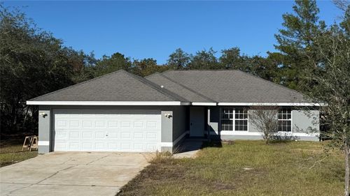 7 Malauka Pass Ln, Ocklawaha, FL, 32179-6017 | Card Image