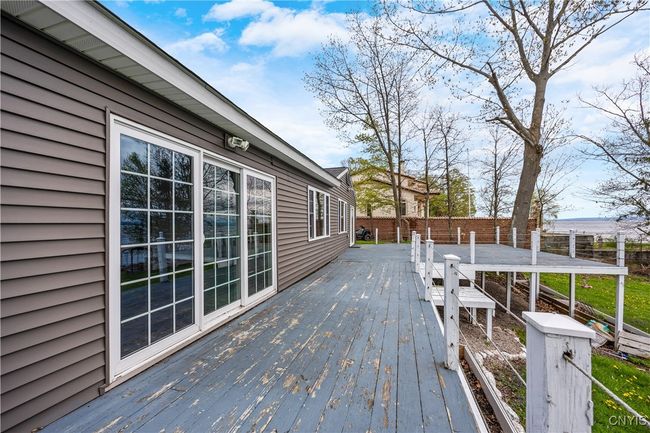 Deck | Image 37