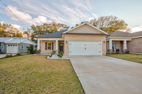 1522 27th St, Niceville, FL, 32578-2849 | Card Image