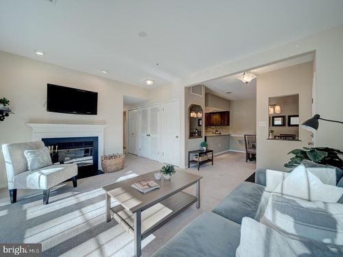 2708 Summerview Way, ANNAPOLIS, MD, 21401-7755 | Card Image