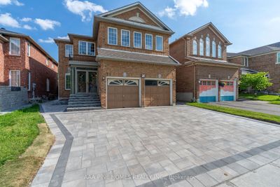 71 Redstone Rd, House other with 4 bedrooms, 5 bathrooms and 7 parking in Richmond Hill ON | Image 1