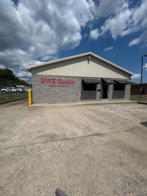 303 E Old Hickory Blvd, Madison, TN, 37115-3936 | Card Image