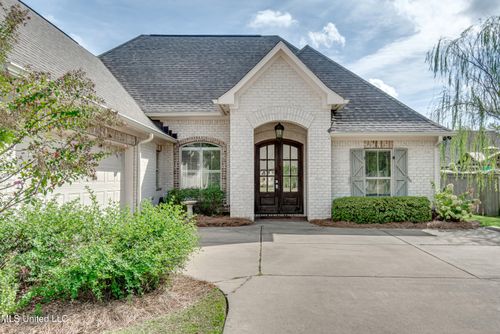 261 Bellamy Ct, Flowood, MS, 39232-6203 | Card Image