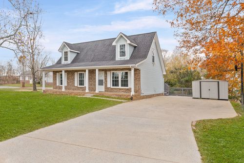 594 Oak Valley Dr, Clarksville, TN, 37042-4710 | Card Image