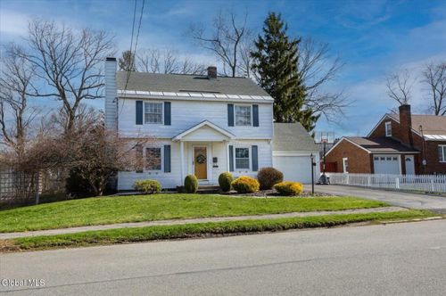 1423 Belmont Ave, Schenectady, NY, 12308-2107 | Card Image