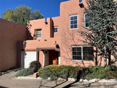 15-211 Rosario Blvd, Santa Fe, NM, 87501-1393 | Card Image