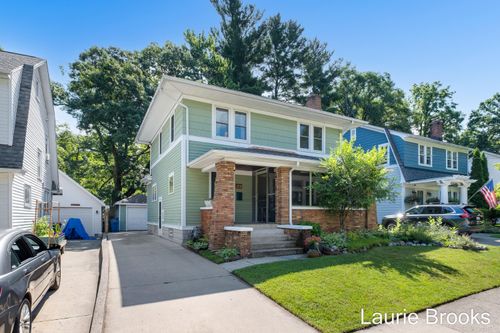 214 Glenhaven Ave, Grand Rapids, MI, 49504-4932 | Card Image
