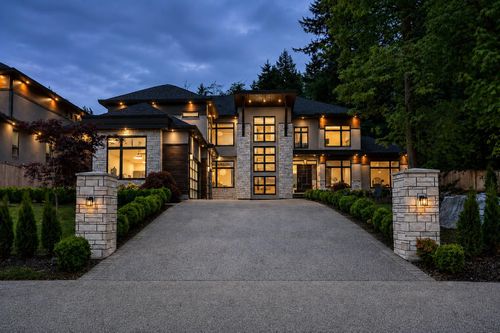 16722 Mcnair Dr, Surrey, BC, V3Z0P9 | Card Image