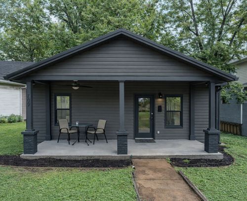 709 S 12th St, Nashville, TN, 37206-3045 | Card Image