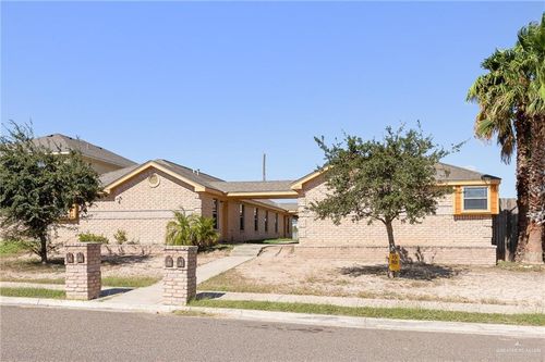 apt-a-405 E 2nd St, La Joya, TX, 78560-4165 | Card Image